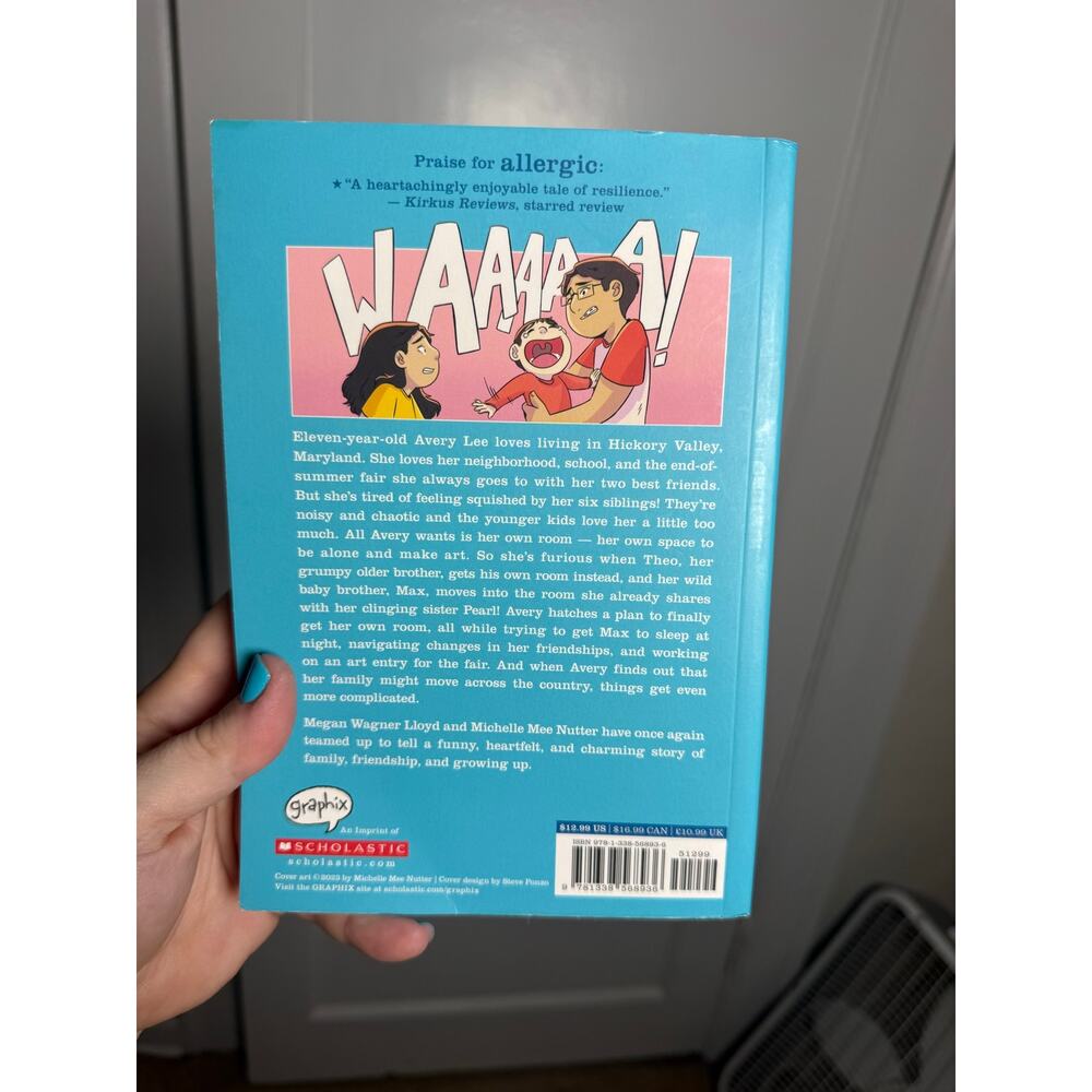 Squished Graphic Paperback Novel - Picture 2 of 2